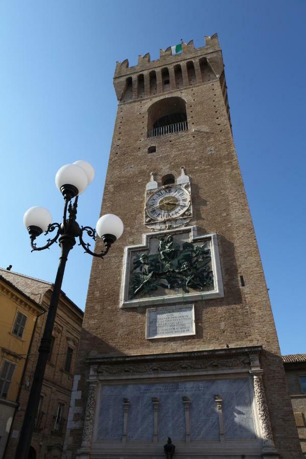 Recanati Family Extérieur photo